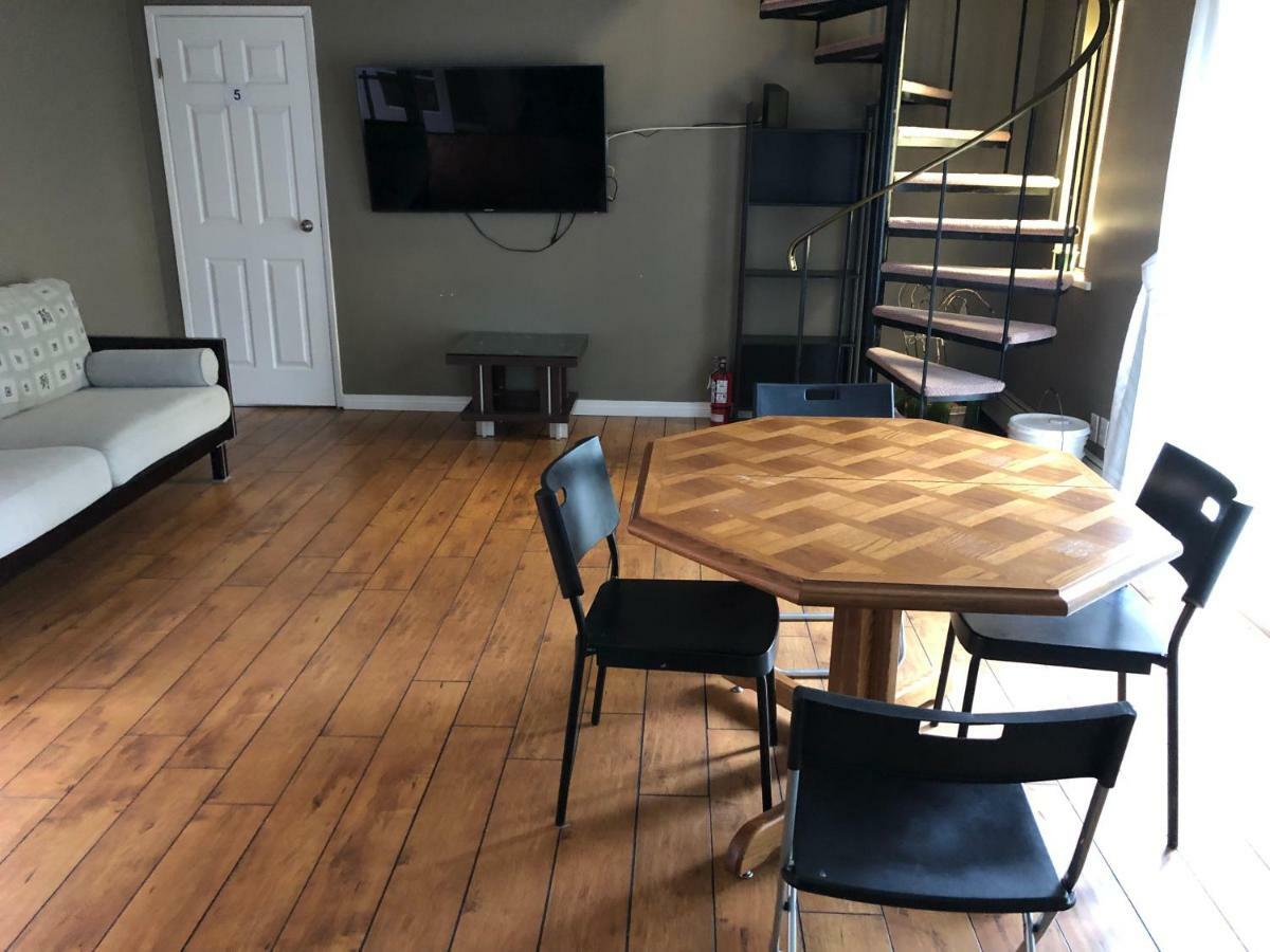 Dunbar Guest house