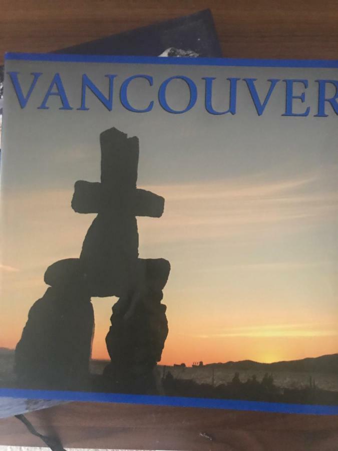 In Great Location Guest house Vancouver