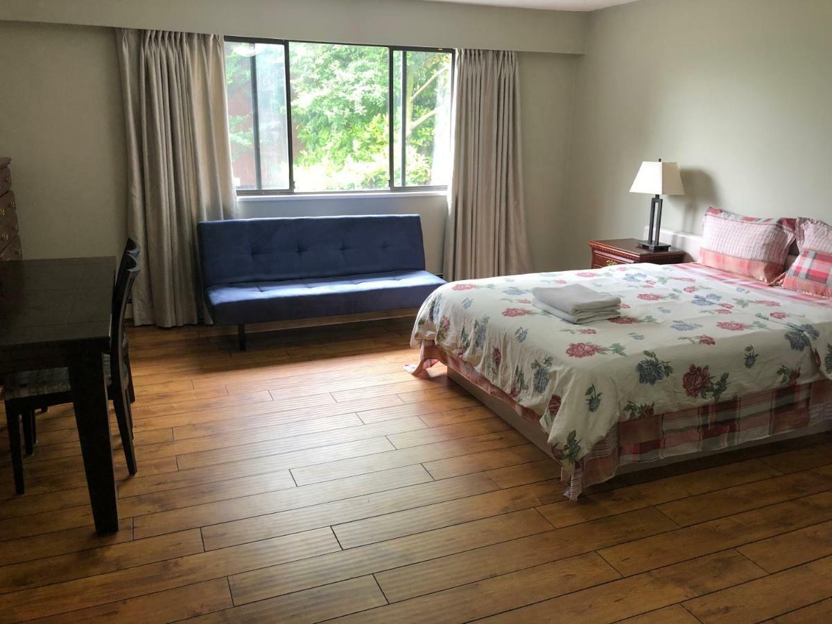 Dunbar Guest house