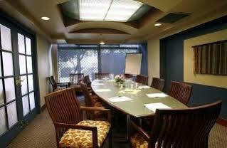Quality Downtown-inn At False Creek 3* Vancouver
