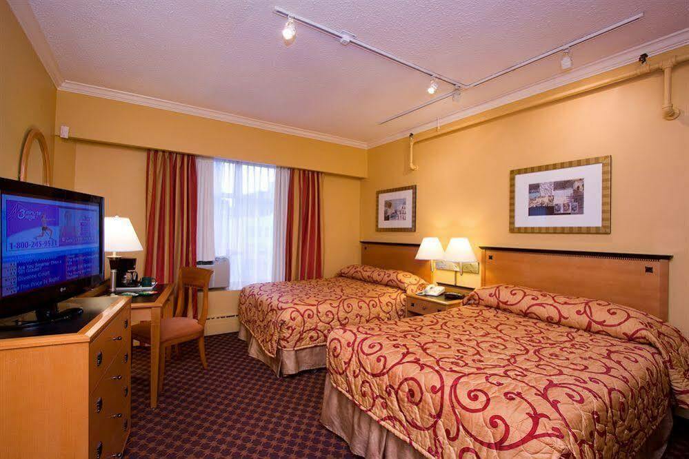 Howard Johnson By Wyndham Downtown Hotel