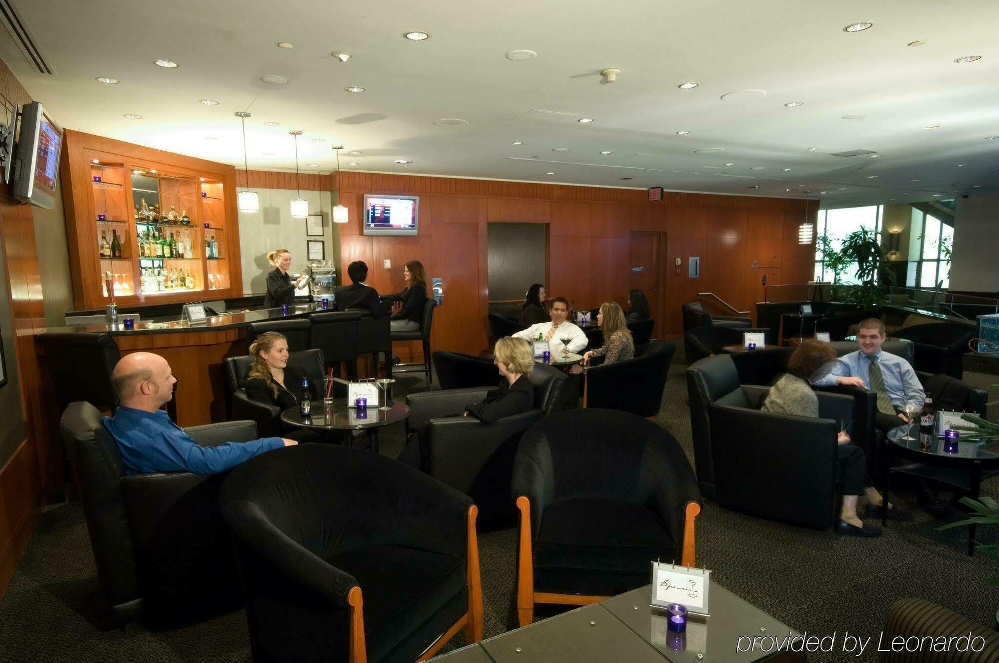 Hotel Delta By Marriott Downtown 4*