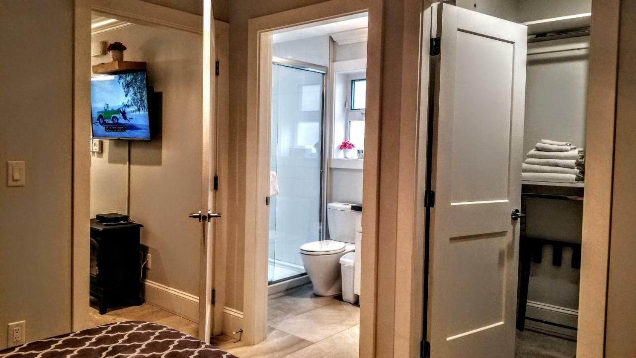 Holiday home New Urban Modern Main Street House Vancouver