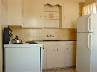 Hotel 2400 *