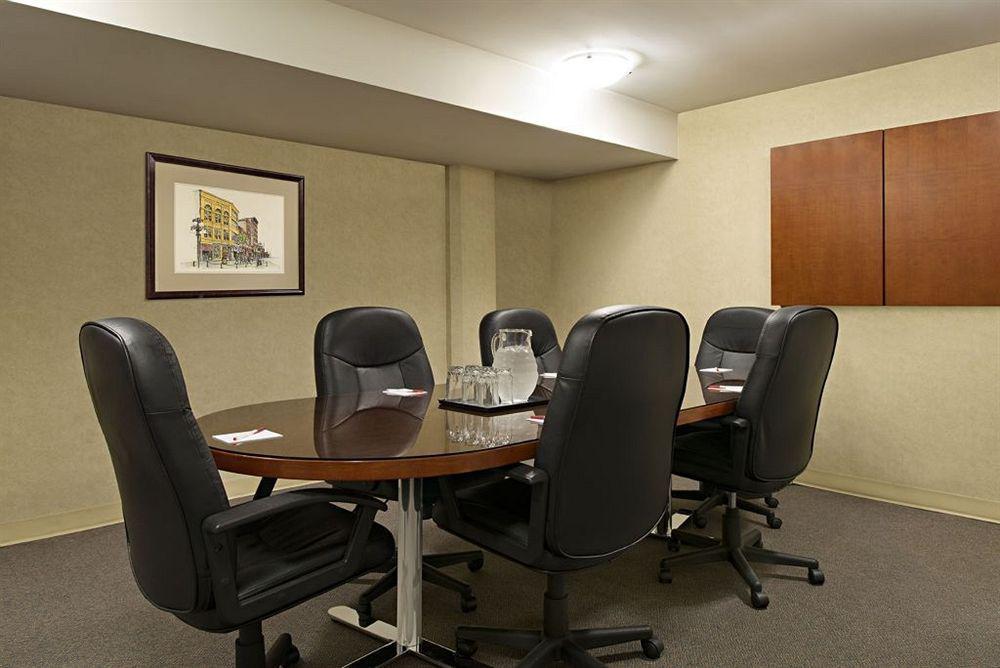 Ramada Limited Downtown Hotel