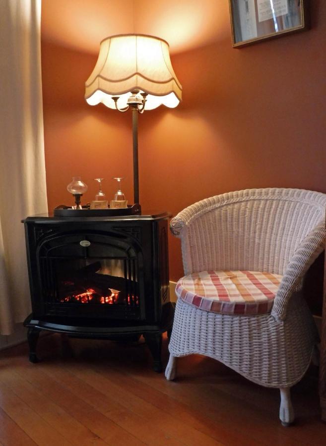 Corkscrew Bed & Breakfast