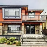 Jennifer\'S House