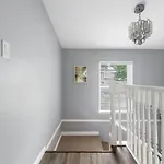 Stylish Dual Bedroom Suite In Van West