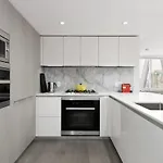 Amazing 3Br Condo Right In The Heart Of Yaletown