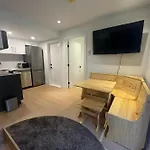 Private Suite In The Heart Of Vancouver
