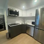 Private Suite In The Heart Of Vancouver