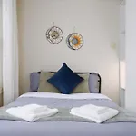 Central Vancouver Loft Stylish Stay Near Everything