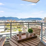 City Lights And Mountain Heights 2Br Luxury Stay