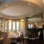 W King Edward Rooms