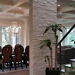 Anna House