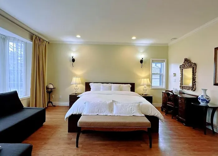 Super Cosy 8Bed & 6Bath In Vancouver Heart Near To Airport