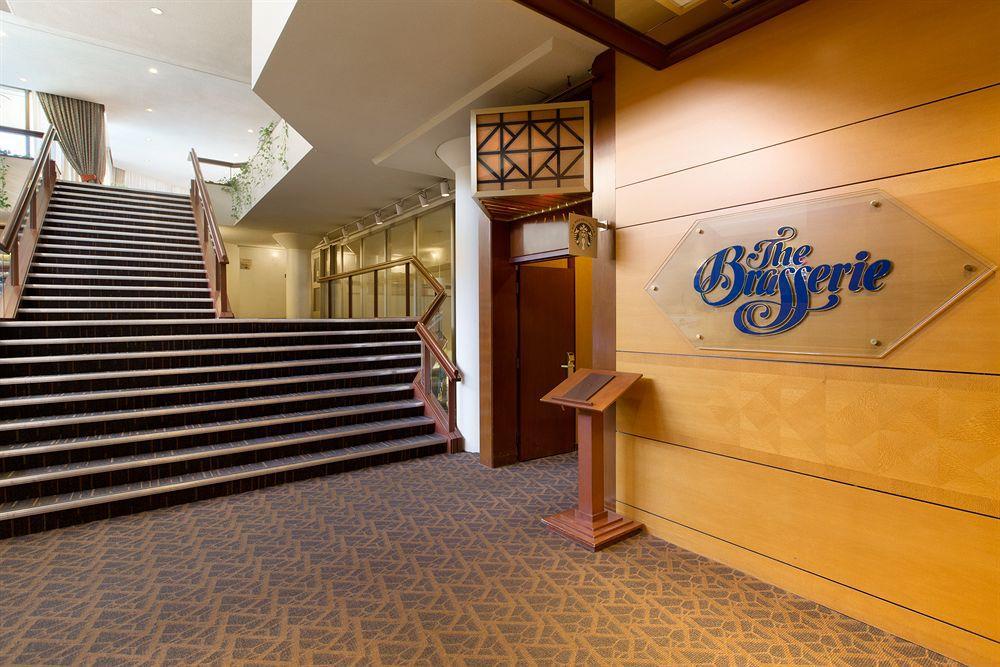 Aparthotel Coast Plaza And Vancouver