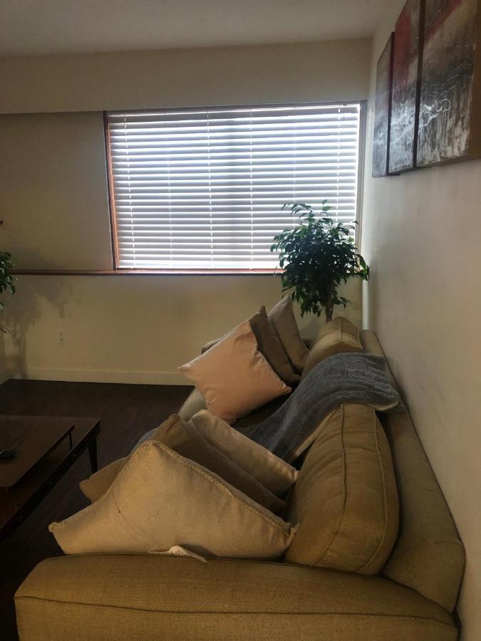 Holiday home Quiet-comfy 3 Bedroom On A Tree Lined Street In Kits