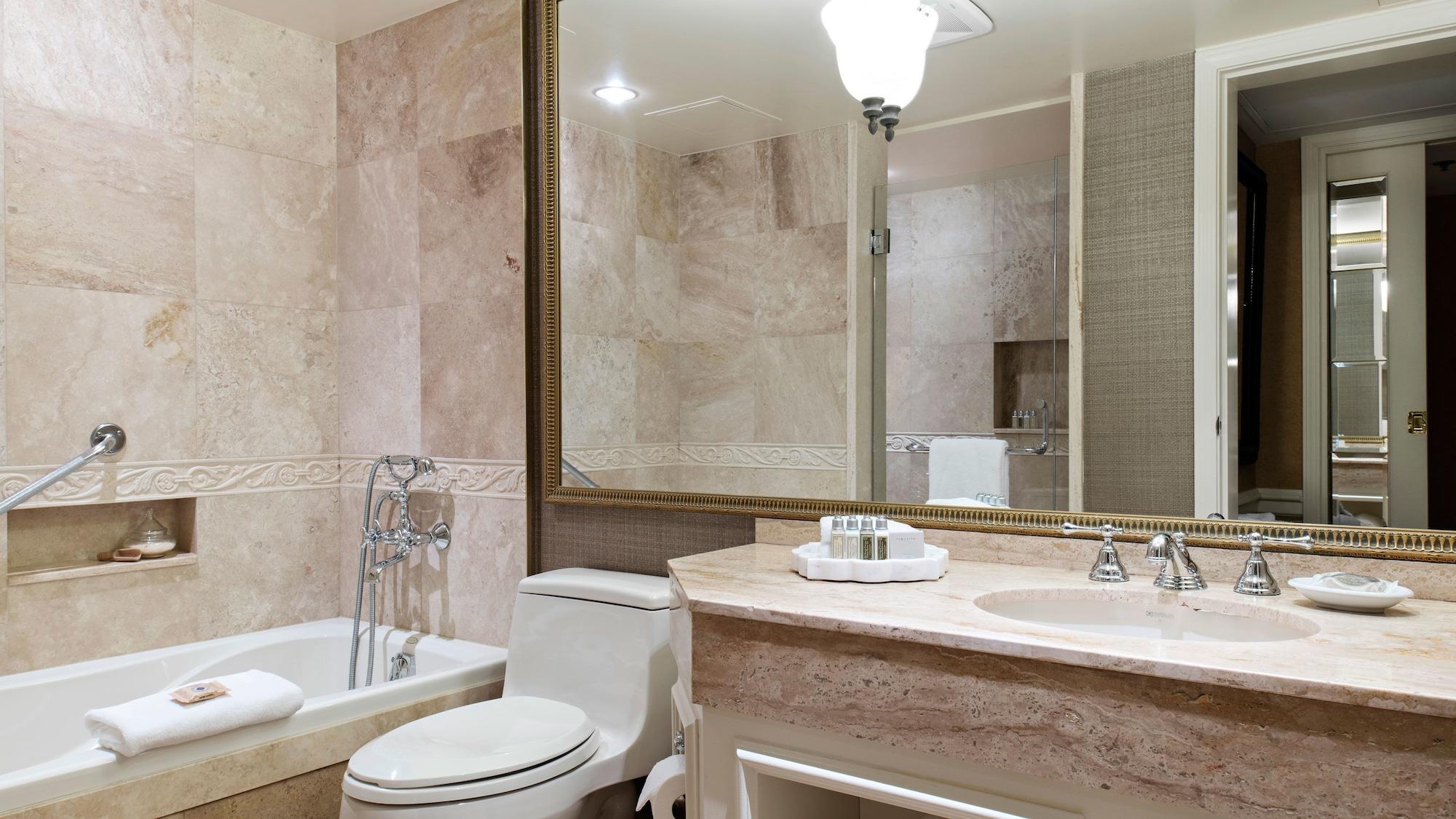 Wedgewood & - Relais & Chateaux