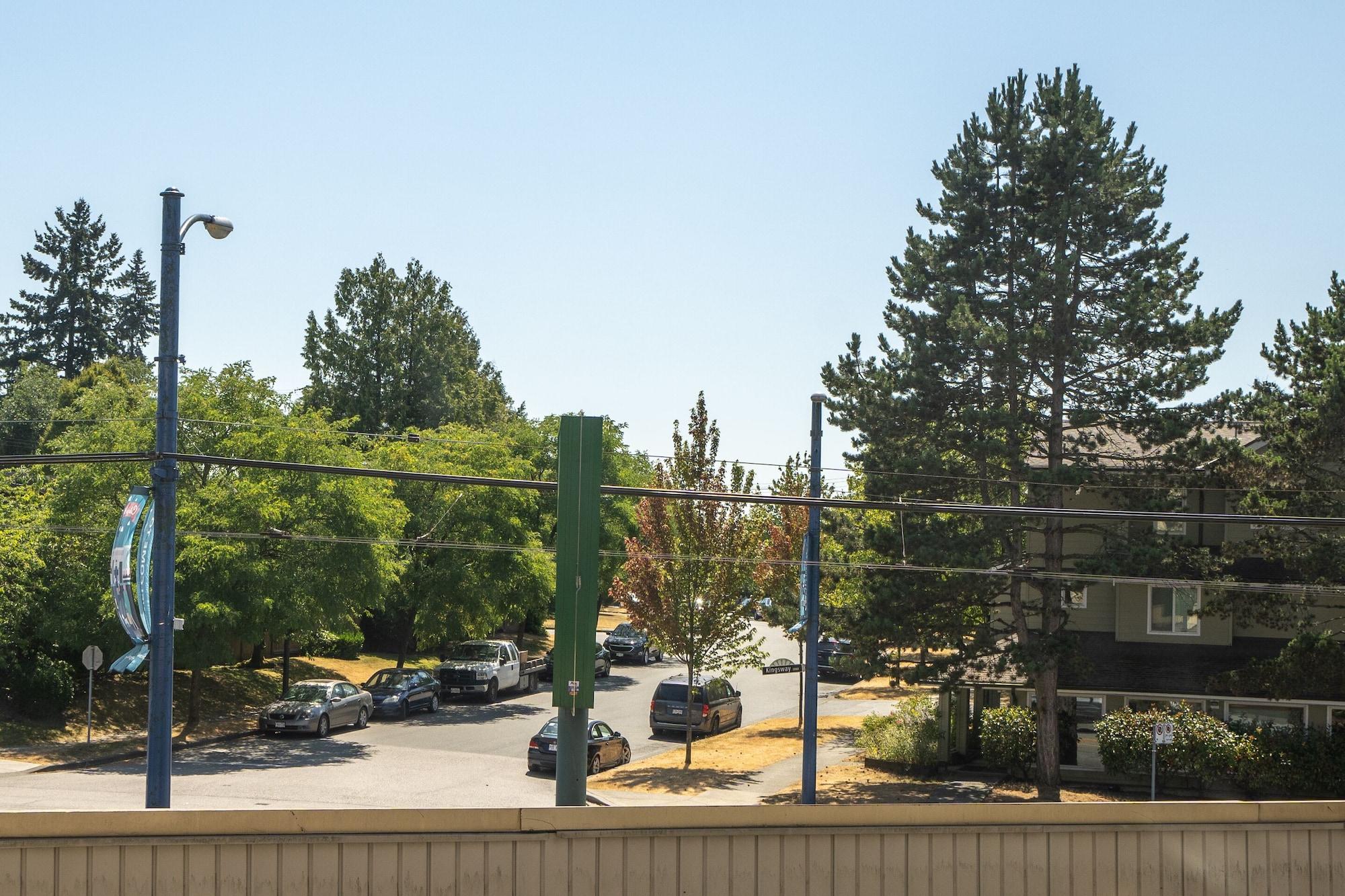 Cassandra Hotel