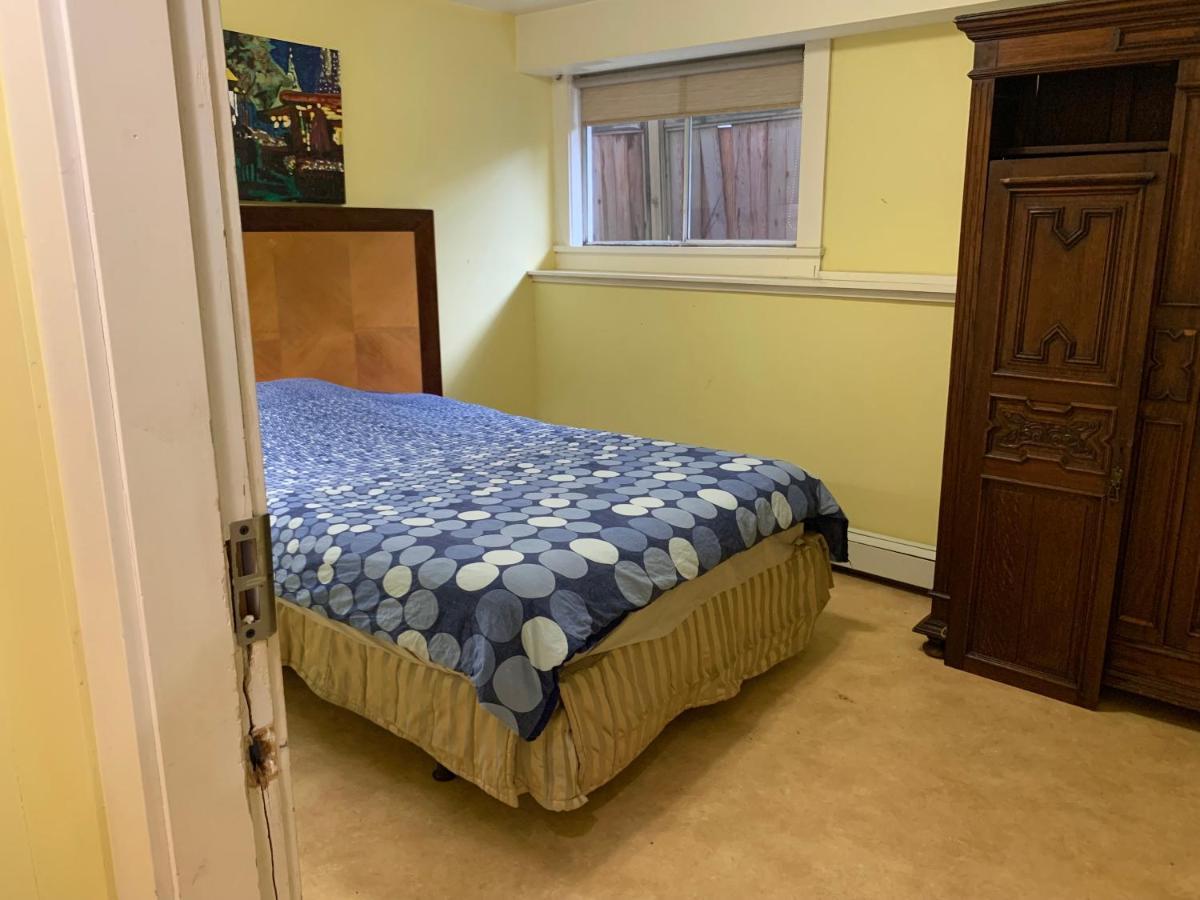 Guest house West *