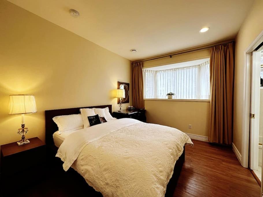 Super Cosy 8bed & 6bath In Heart Near To Airport *
