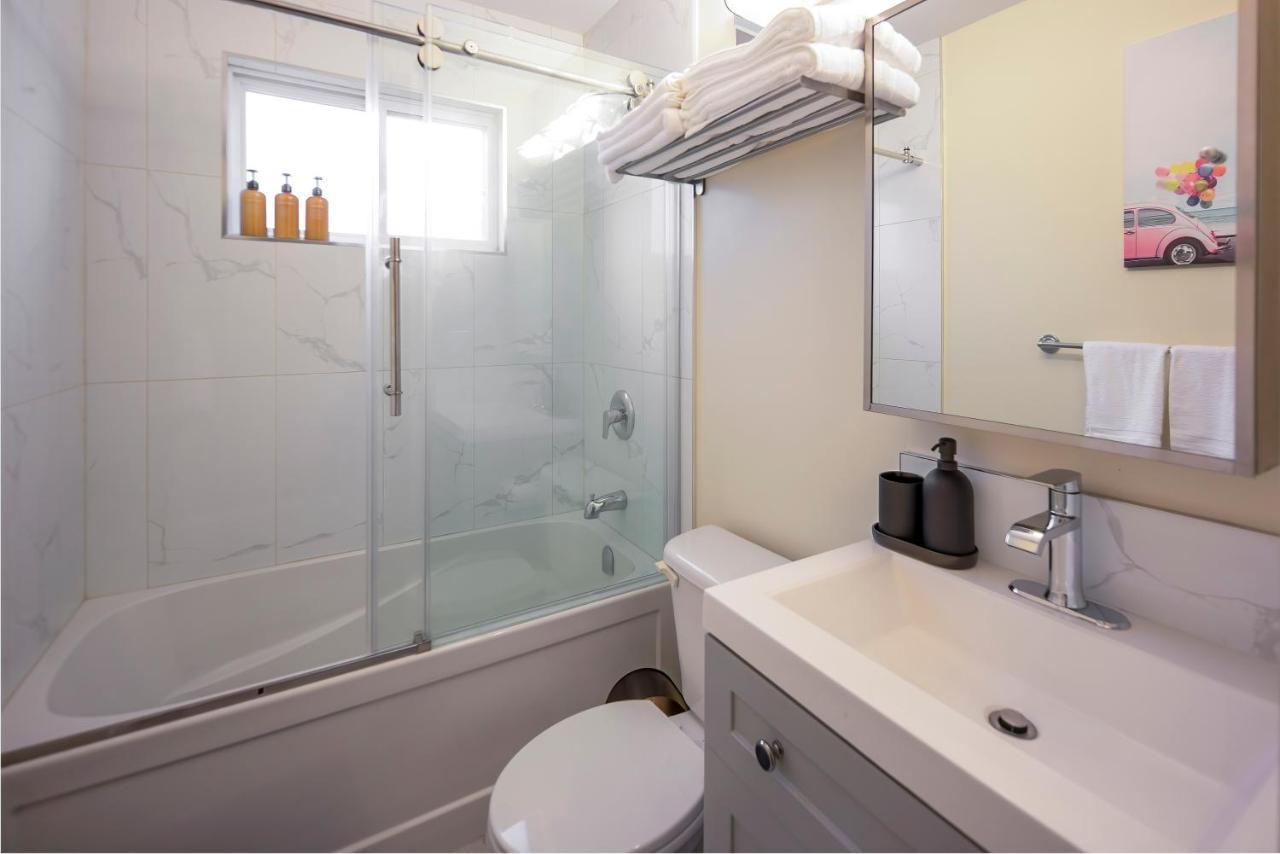 Cozy 2 Beds Spacious Rooms,close To Transit Vancouver