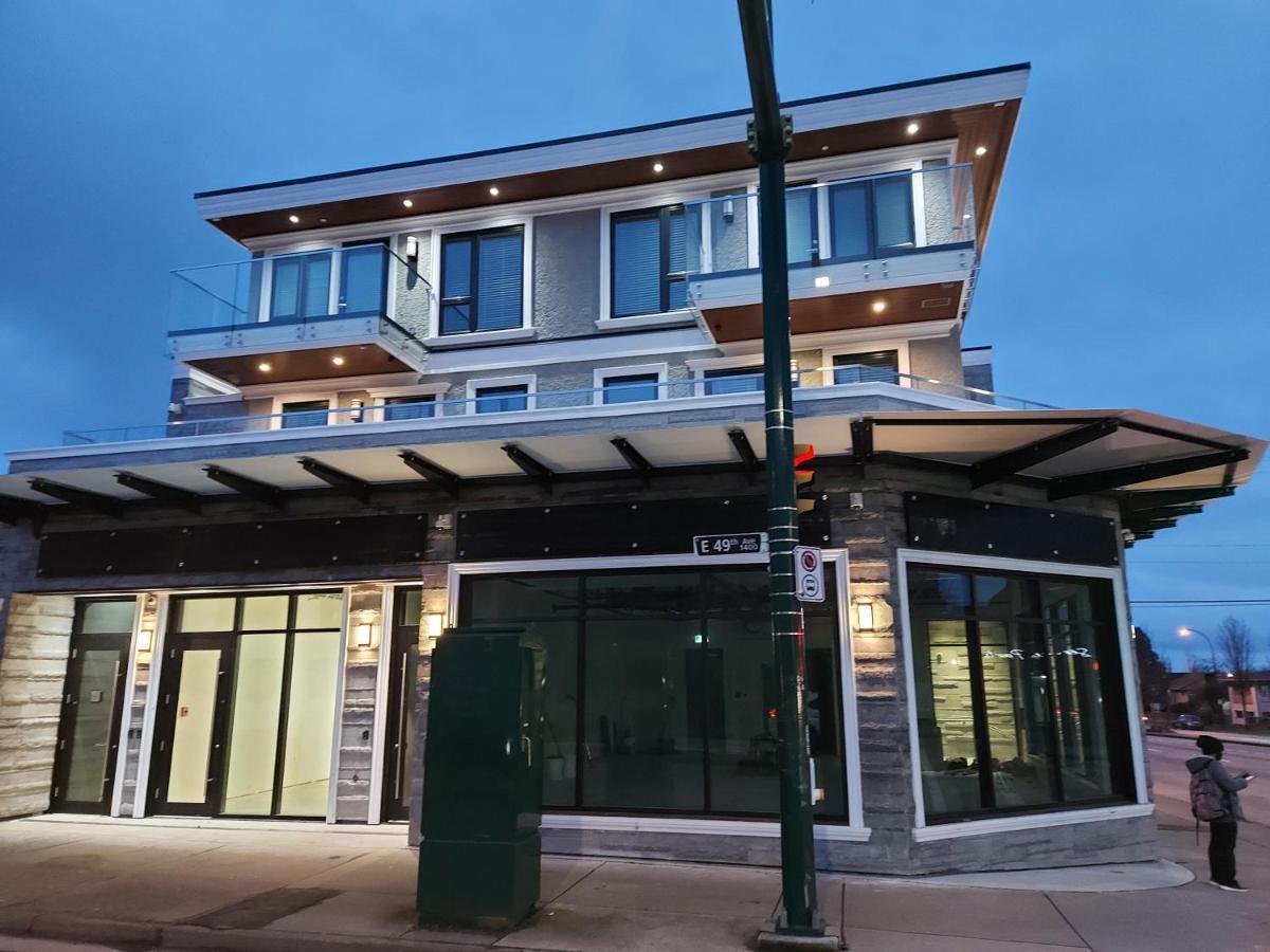Beautiful Bright 3 Bed Townhouse * Vancouver