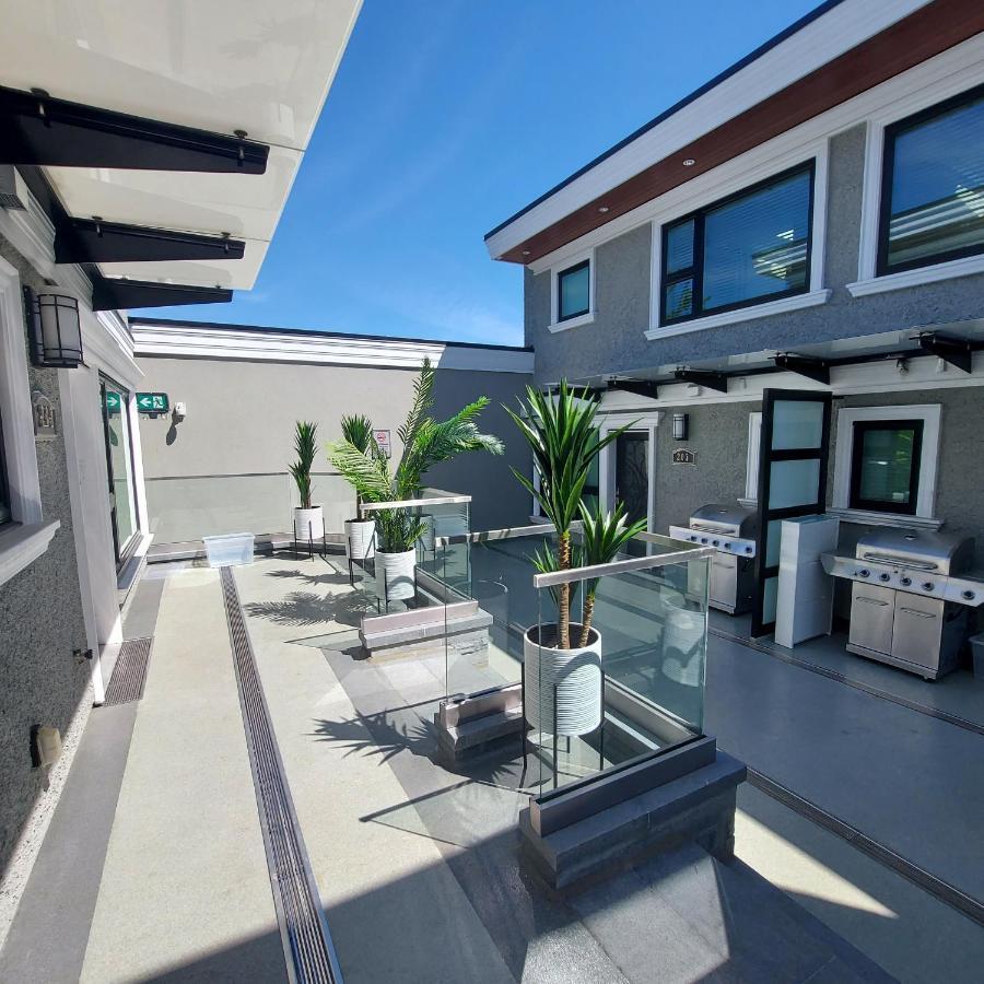 Beautiful Bright 3 Bed Townhouse * Vancouver