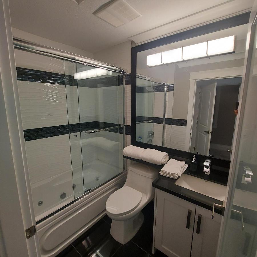 Beautiful Bright 3 Bed Townhouse Apartment