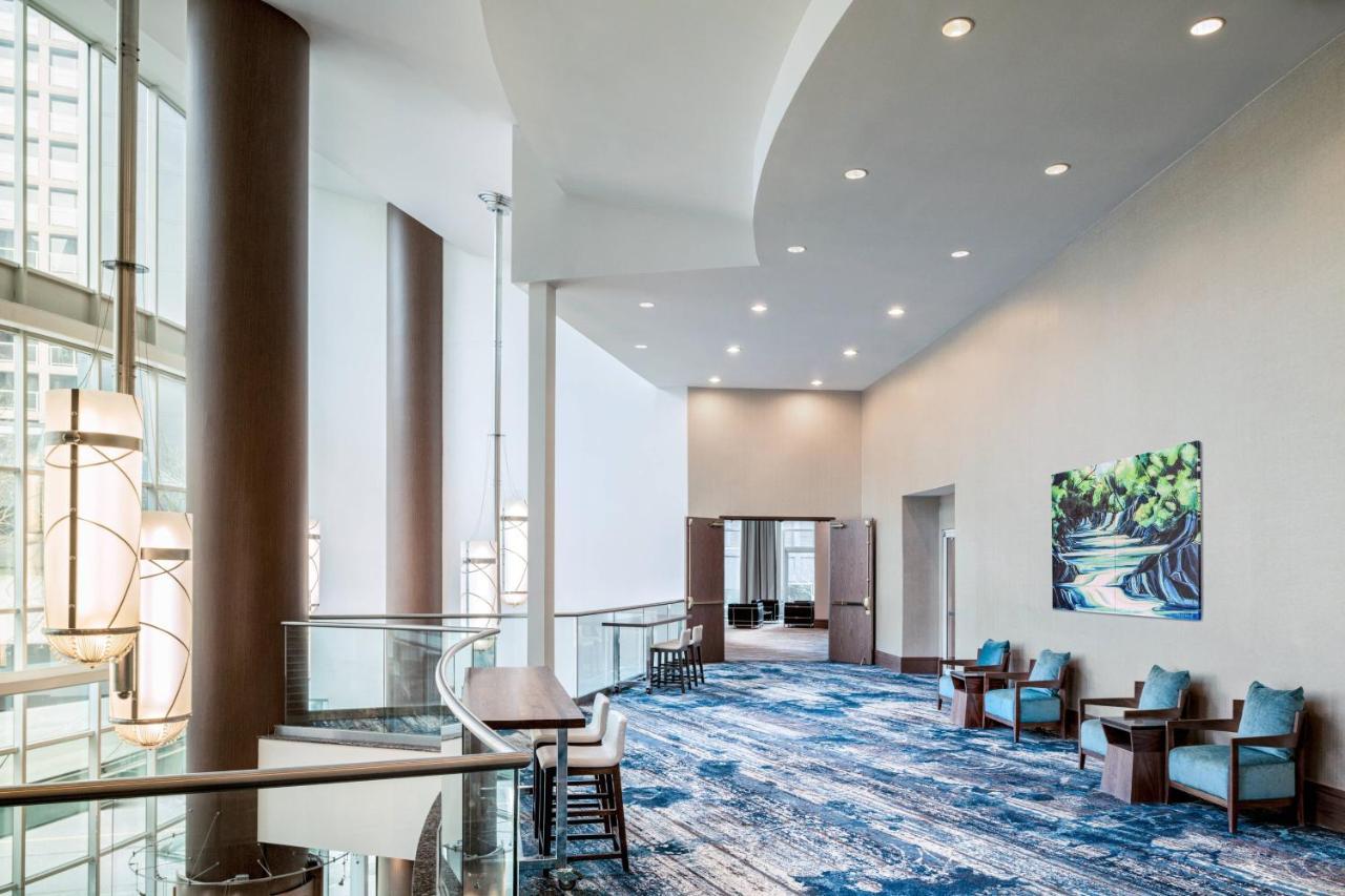 Marriott Pinnacle Downtown Hotel Vancouver