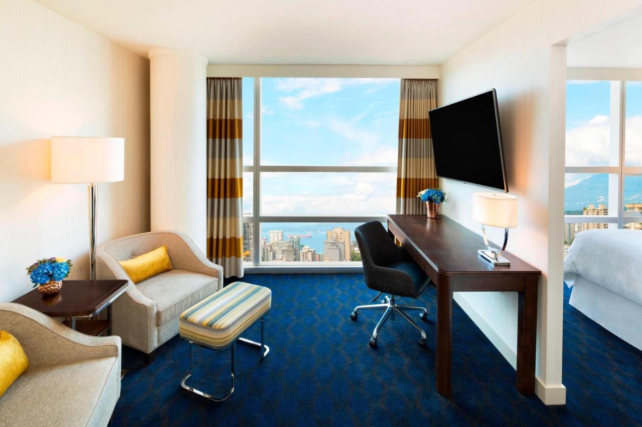 Sheraton Centre 4*