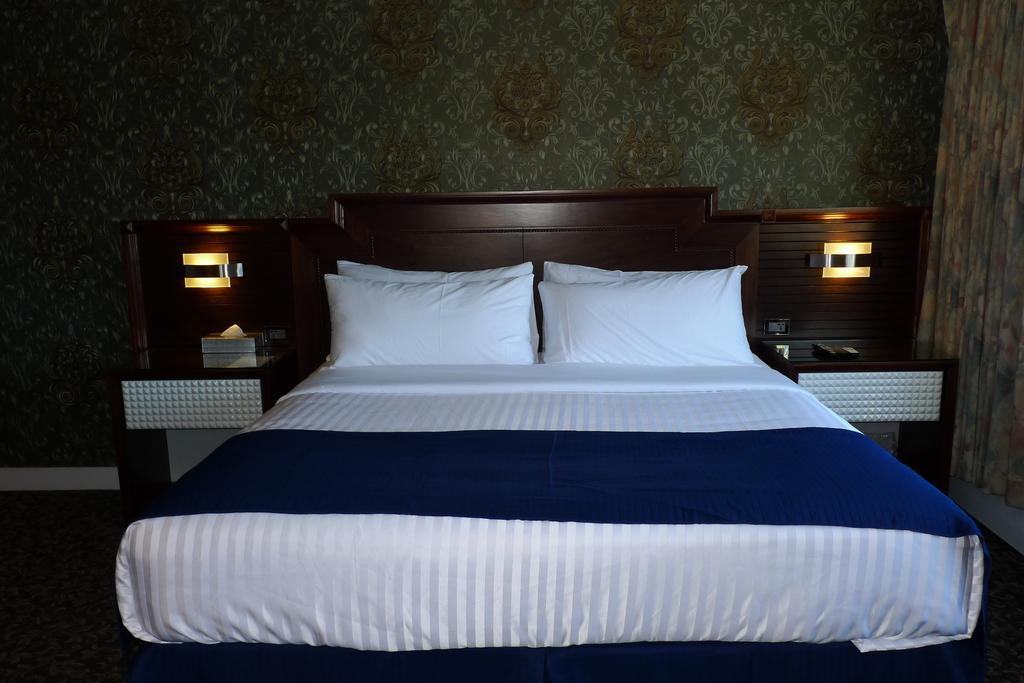 Hotel The Deluxe