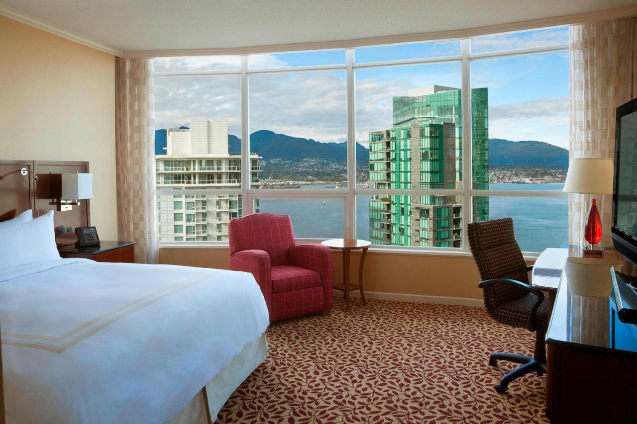 Marriott Pinnacle Downtown Hotel Vancouver