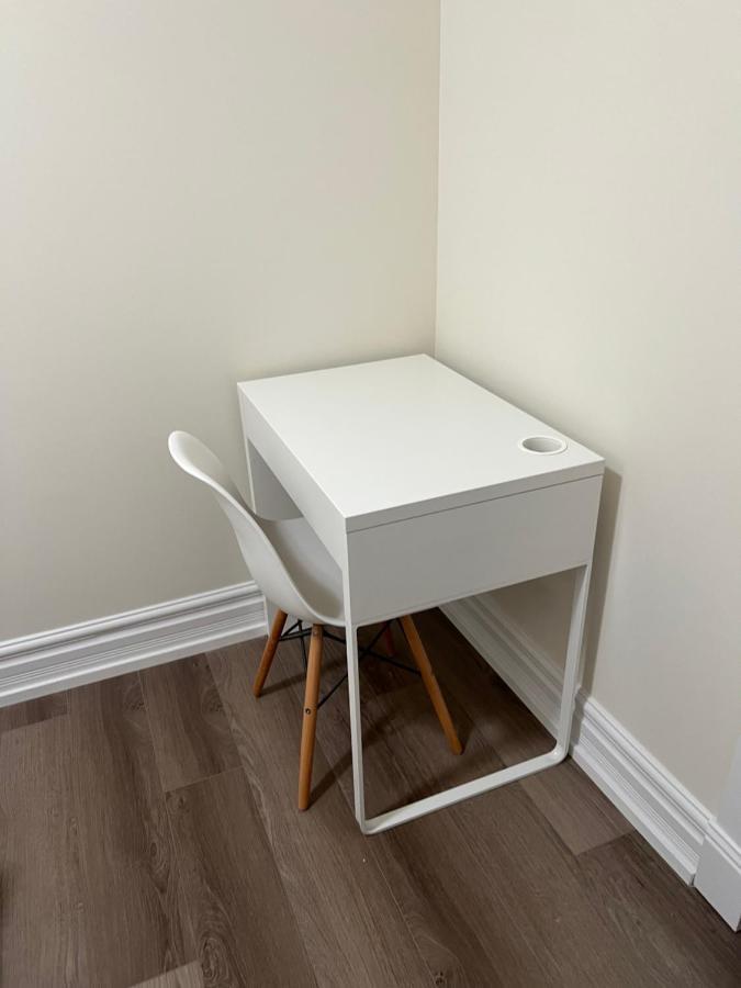 Private 1 Bed 1 Bath 15 Mins Yvr And Downtown 舒适安静 Apartment Vancouver