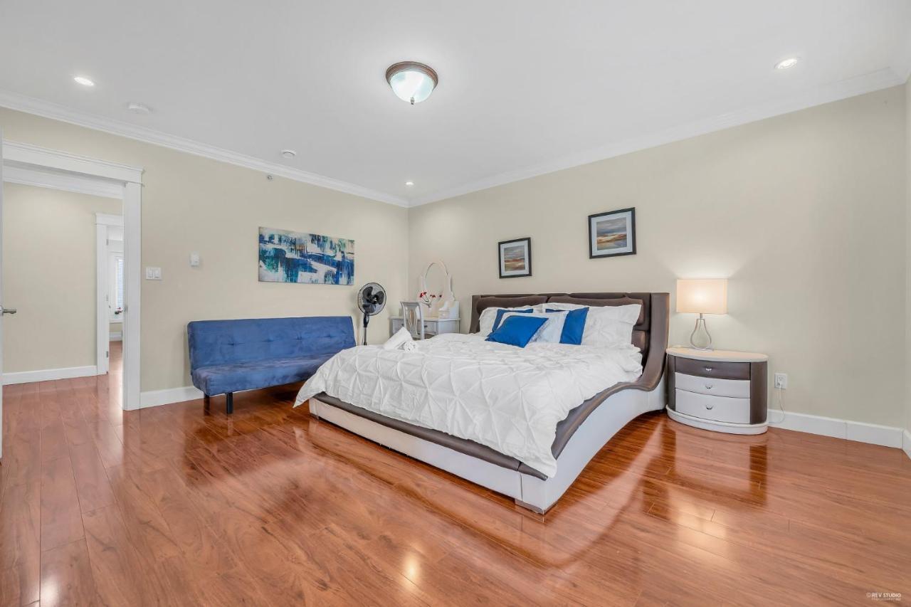 Luxurious Getaway In Vancouver-private With Attached Bathroom * Vancouver