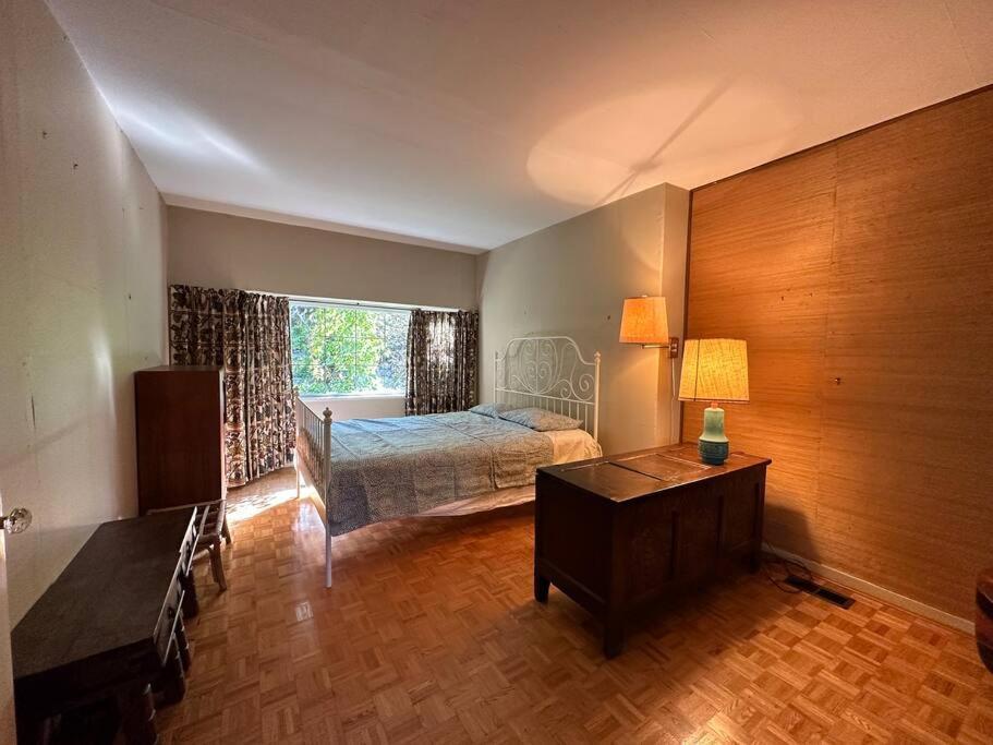 Character House In North Dunbar * Vancouver