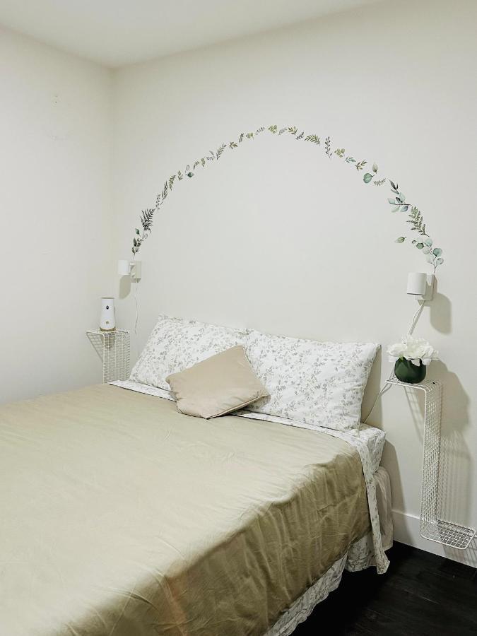 2br 1.5ba Full Kitchen Private - Free Parking - Location