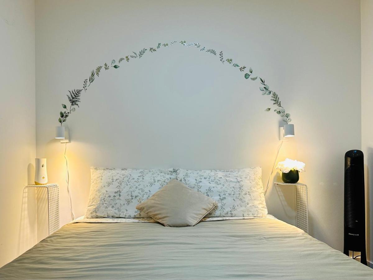 Guest house 2br 1.5ba Full Kitchen Private - Free Parking - Location Vancouver