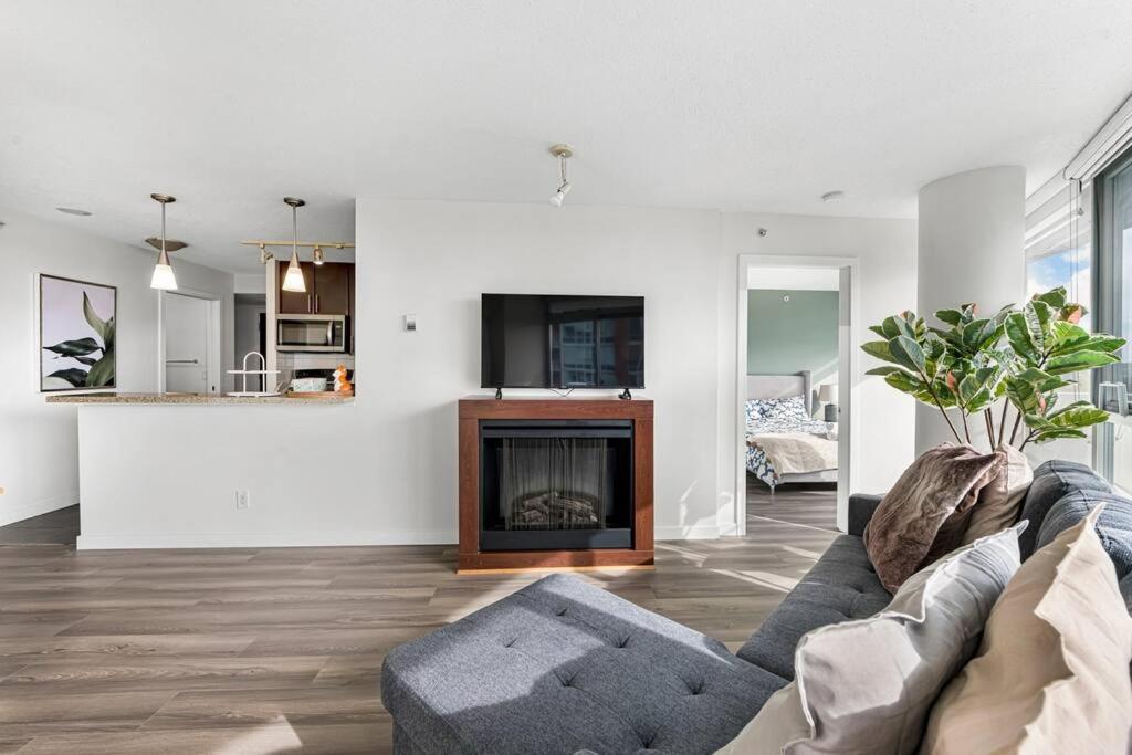 Apartment Modern Elegance