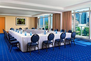 Club Intrawest - *