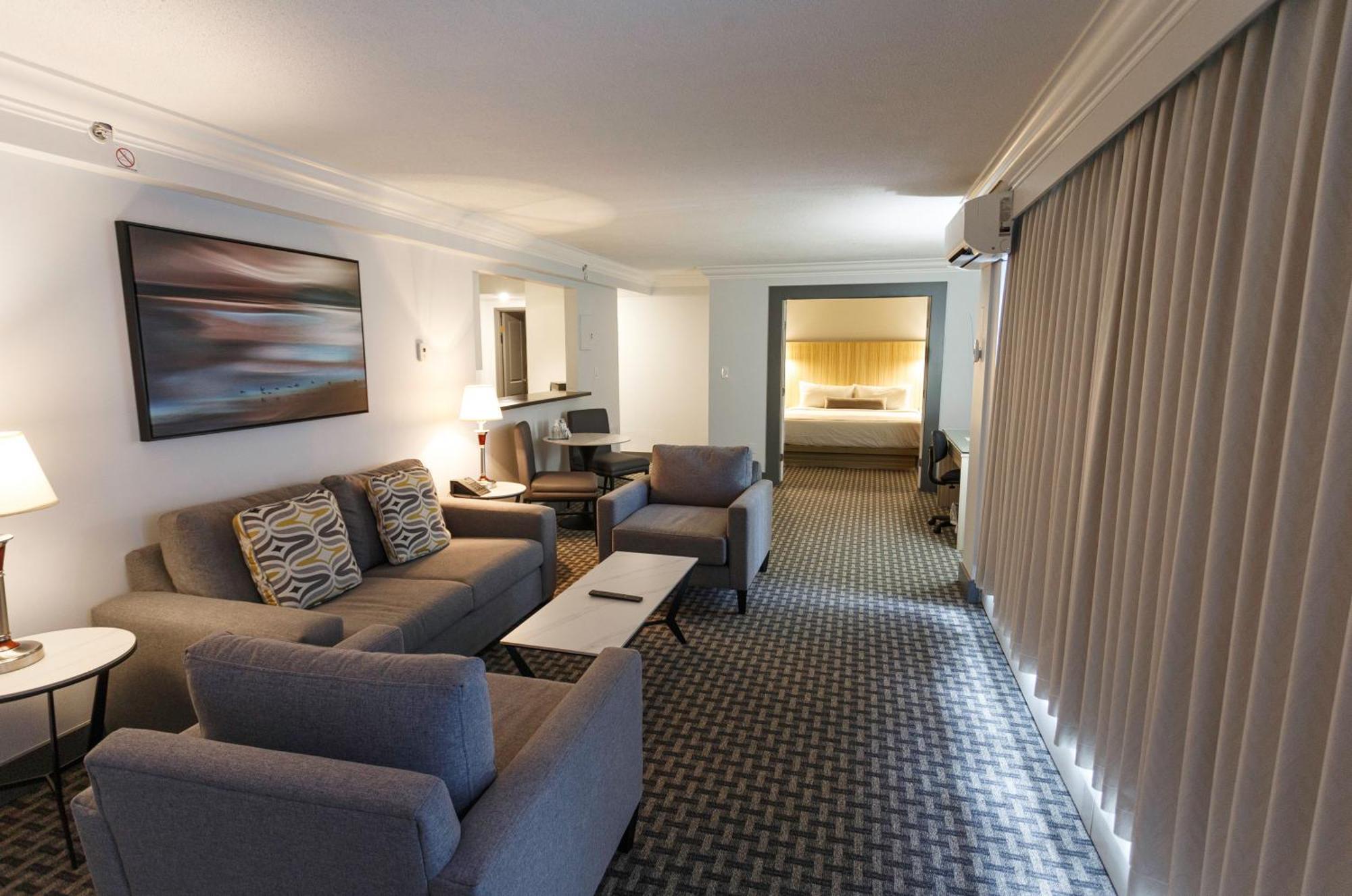 Hotel Century Plaza