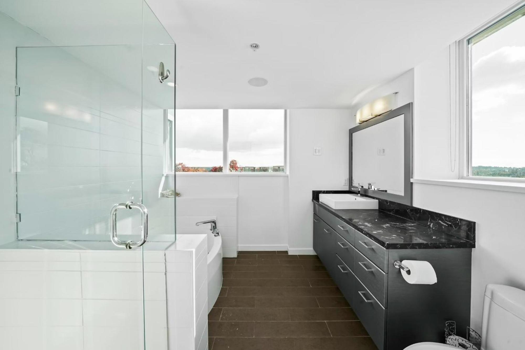 Skyline Hideaway Vancouver