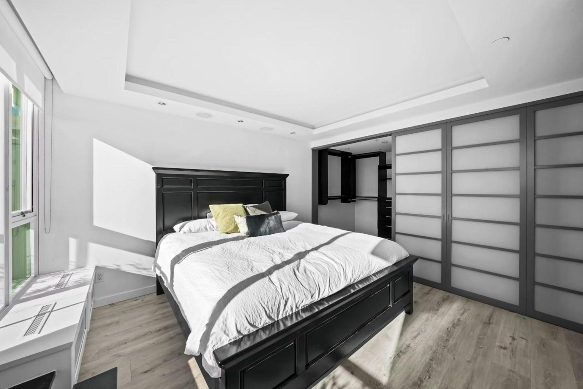 Skyline Hideaway * Vancouver