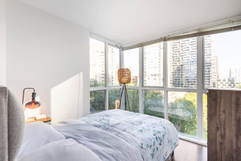 Apartment Luxury 2-bedroom Side Yaletown Vancouver