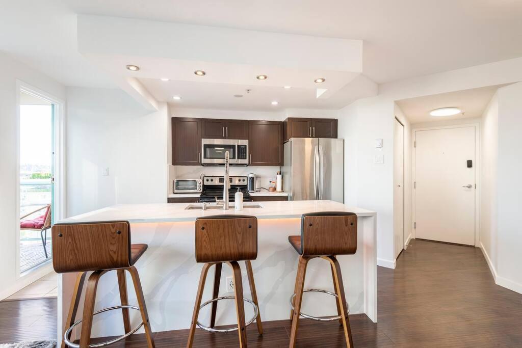 Apartment Luxury 2-bedroom Side Yaletown