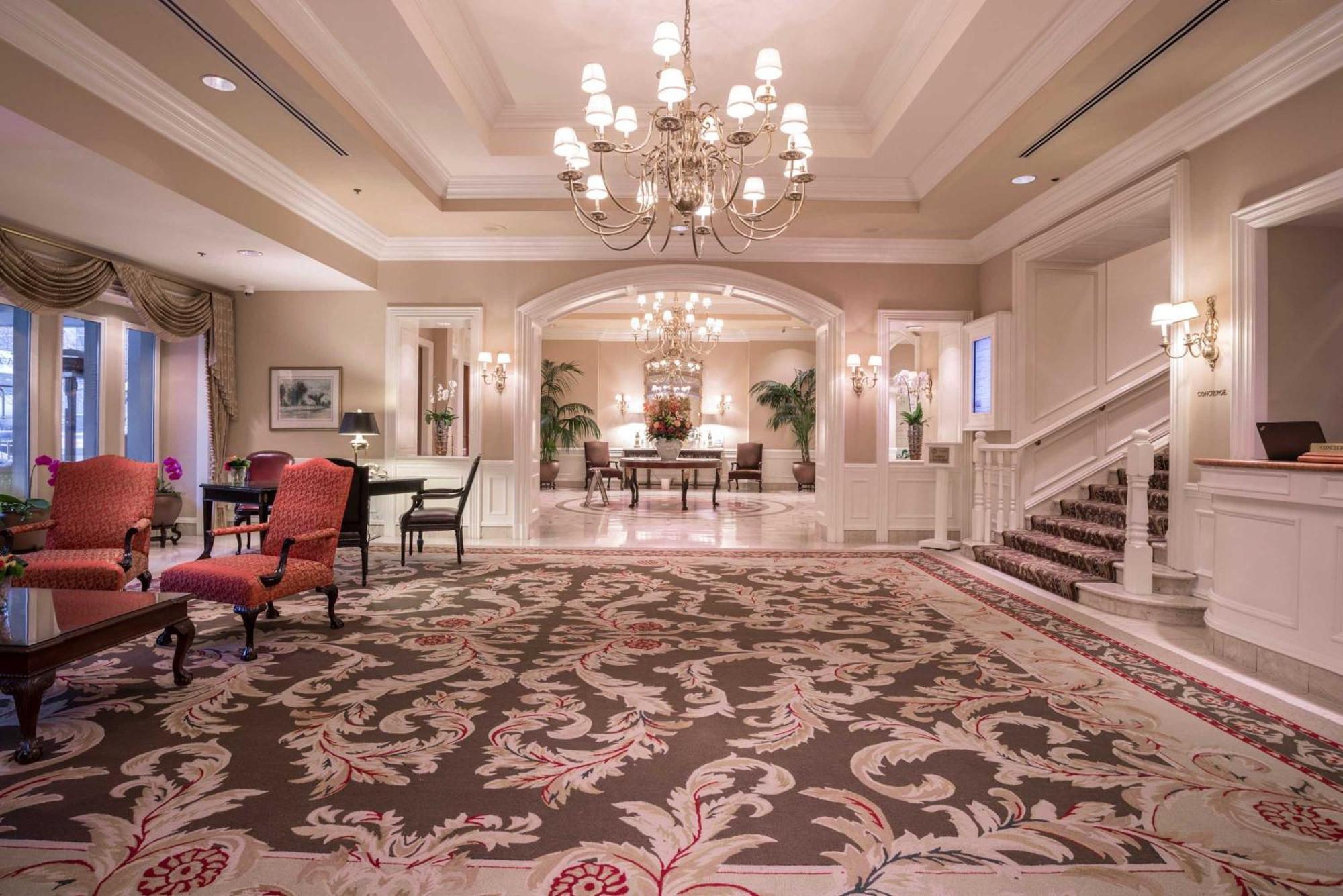 Hotel La Grande At The Sutton Place 5*
