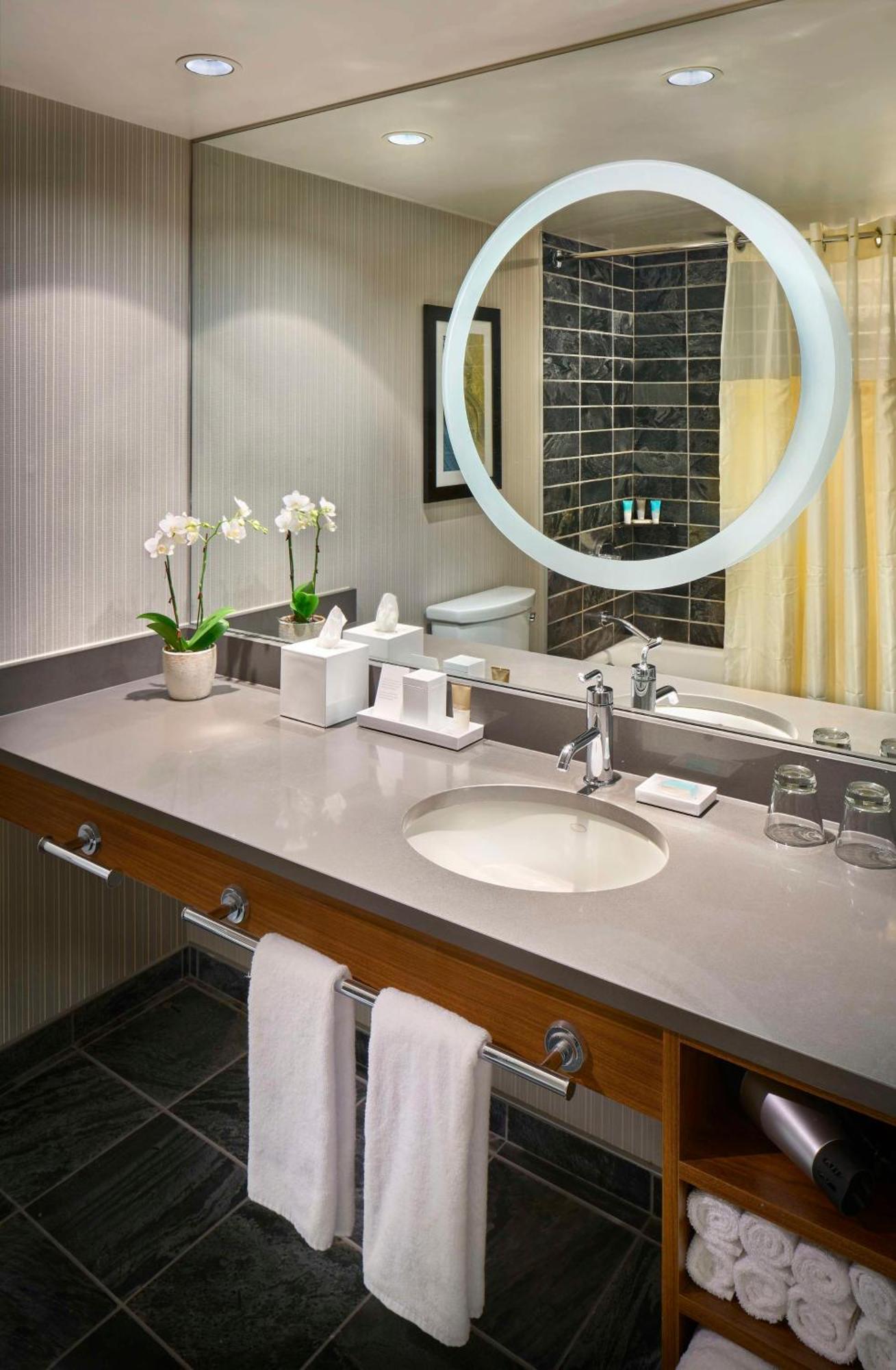 Hyatt Regency Hotel 5*
