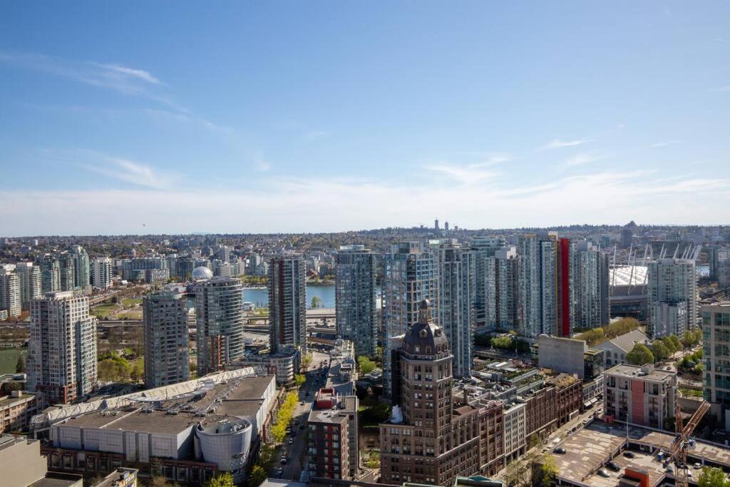 Luxury With Views! Apartment *