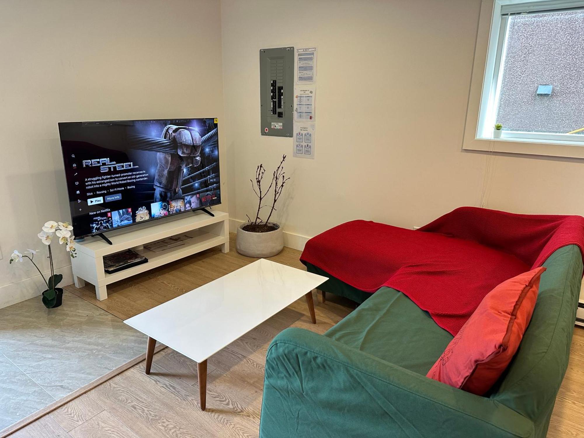 Private In A Shared House * Vancouver